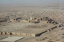 Ruins of Hatra, a caravan city flourished in the 2nd century Hatra-71339.jpg