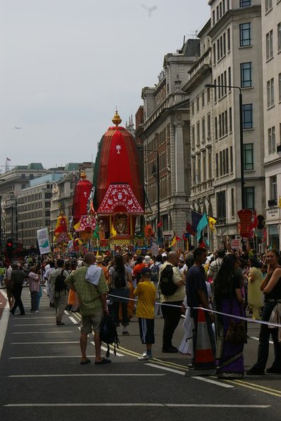 File:Haymarket , looking back to Piccadilly Circus - geograph.org.uk - 632352.jpg