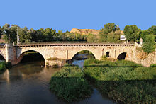 Henares Bridge, Guadalajara.jpg