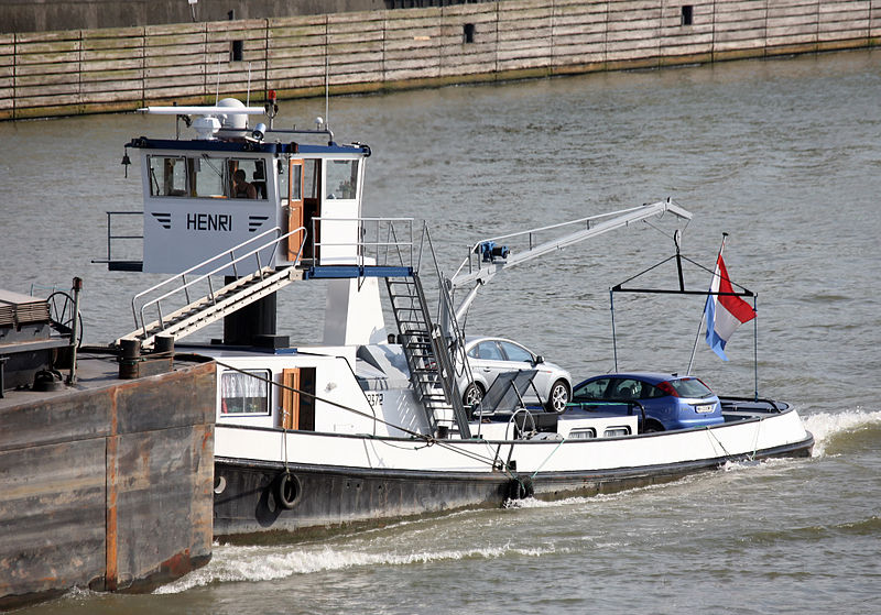 File:Henry (tugboat, 1930) 003.jpg