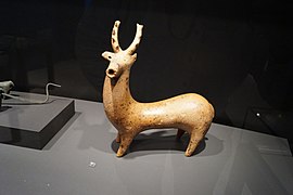 Hirschformiges Rhyton aus Iran, Grabbeigaben, Marlik, 1200-800 v.C. (1).jpg