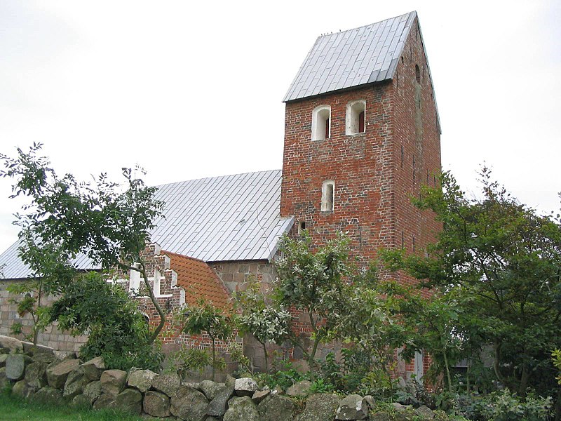 File:Hjerpsted Kirke.jpg