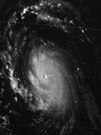 Hurricane Hugo as a Category 5 hurricane on September 15. Hugo160mph918mb.gif