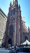 Trinity Church a New York, vista dalla E 15th Street