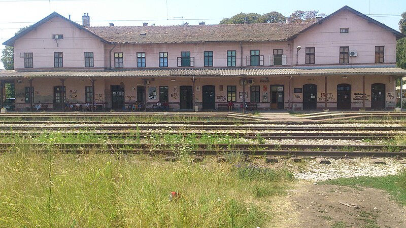 File:Inđija railway station (99).jpg