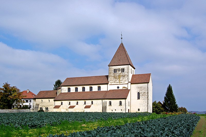 File:Insel Reichenau - Stiftskirche St Georg in Oberzell (10490933155).jpg