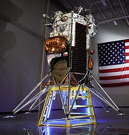 Intuitive Machines' Nova-C lunar lander (IM 00309) (cropped).jpg