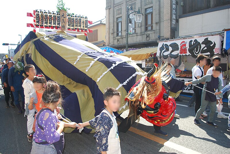 File:Ishioka-festival,Motoshinji-cho,ishioka-city,Japan.jpg