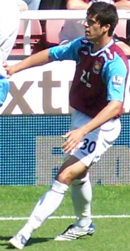 Tomkins playing for West Ham United in 2008 James Tomkins.png
