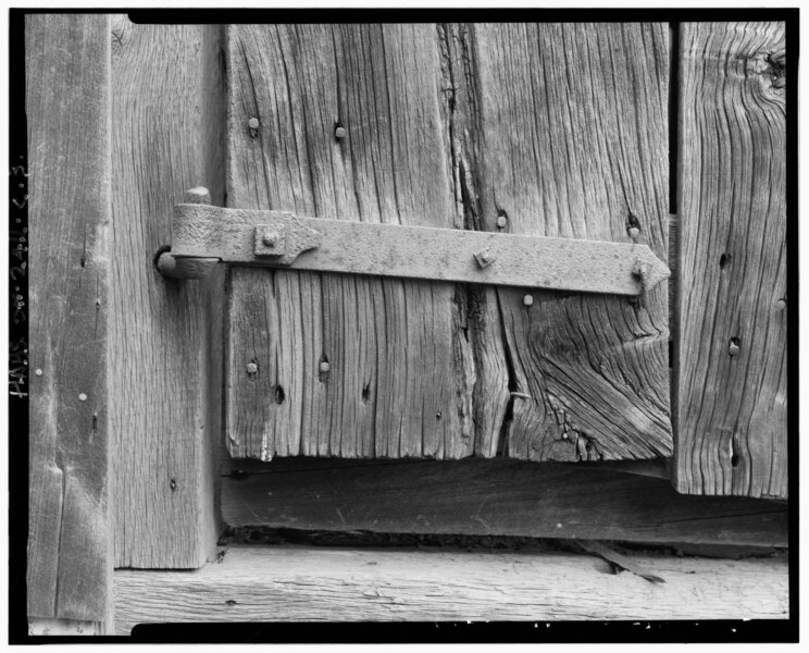 File:Jeremiah Bean Farmstead, Granary, Southwest side of U.S. Route 50, 1.8 miles south of Guysville, Guysville, Athens County, OH HABS OHIO,5-GUYS.V,2C-3.tif