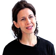 Actress, singer Jessica Hecht