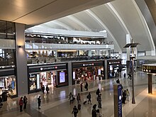 Interior de la Terminal Tom Bradley en LAX.