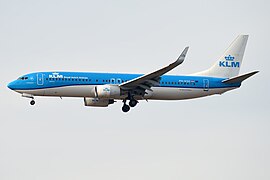 KLM, PH-HSE, Boeing 737-8K2 (30334972937).jpg