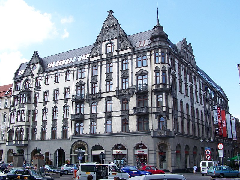 File:Katowice - Hotel Monopol.JPG