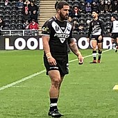 Bromwich warming up for New Zealand in 2018 Kenny Bromwich.jpg