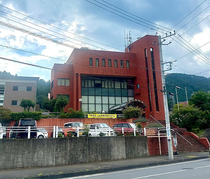 File:Kiyokawa Village Hall 2024 july 28.jpg