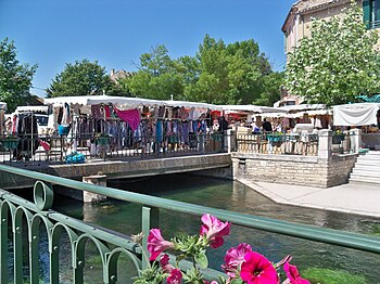 L'Isle sur la Sorgue - Pazar 5. JPG