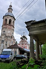 Колокольня Спасо Преображенского храма Осташков