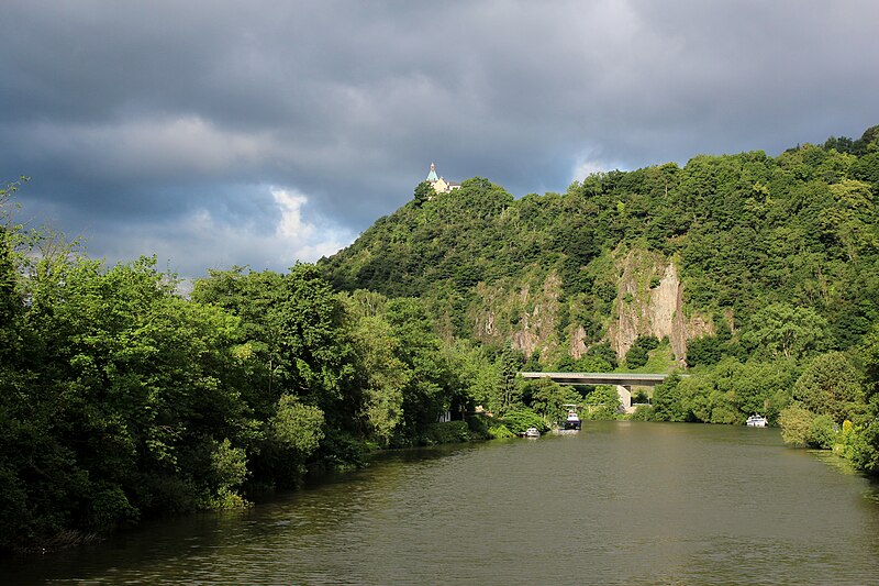 File:Lahn, Allerheiligenberg.JPG