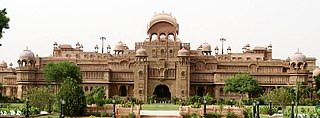 Laxmi Niwas Palace.jpg