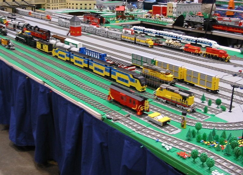 File:Lego train layout at National Train Show 2005.JPG