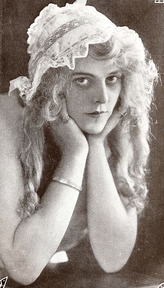 <span class="mw-page-title-main">Lillian Worth</span> American actress