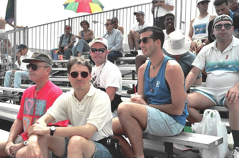 File:Los Angeles Pride 1995 065.jpg