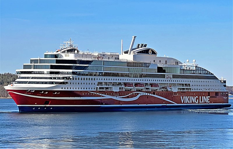 File:MS Viking Glory March 2022 1a.jpg