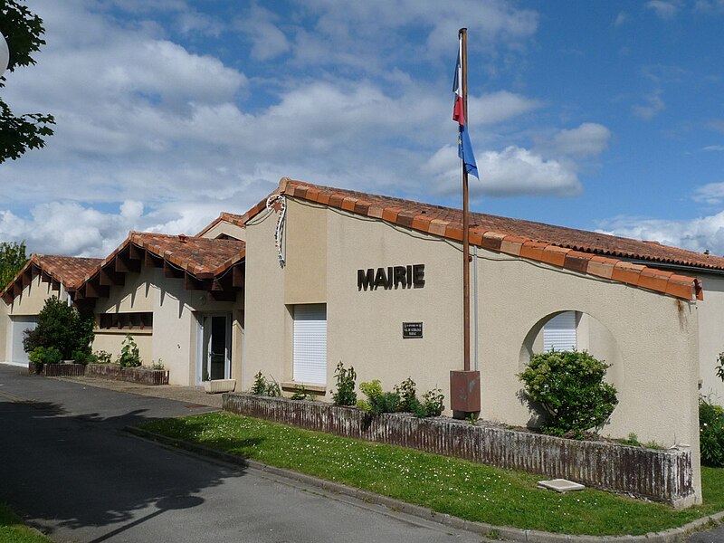 File:Marsac mairie.JPG