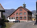 Deutsch: Ortsverwaltung im ehemaligen Schulhaus von Menzenschwand
