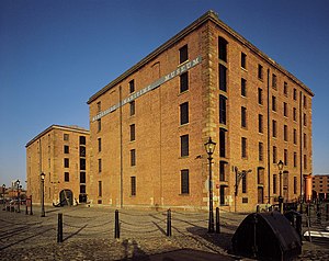 Merseyside Maritime Museum, Albert Dock, Liverpool - geograf.org.uk - 633029.jpg