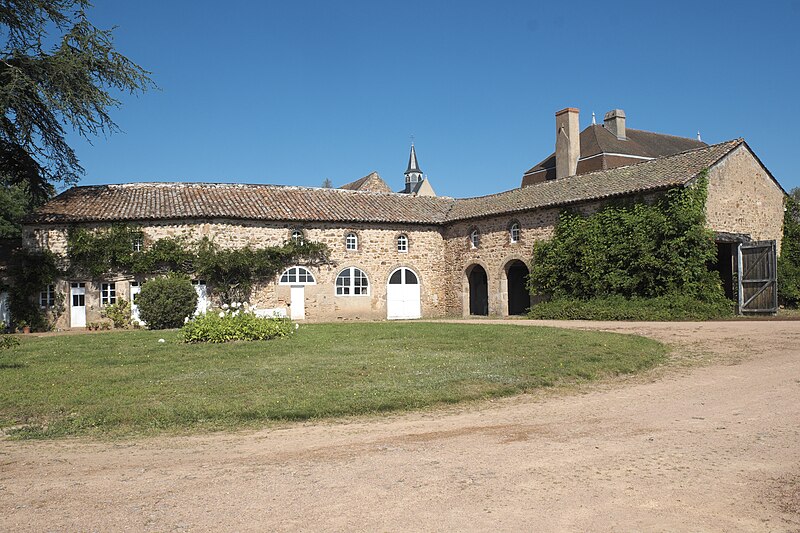 File:Montaiguët-en-Forez (03) Château 652.jpg