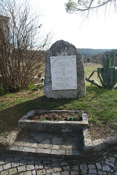 File:Montoulieu (34) monument morts.JPG