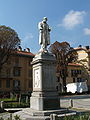 Statua a Bartolomeo Sella, medico e filantropo