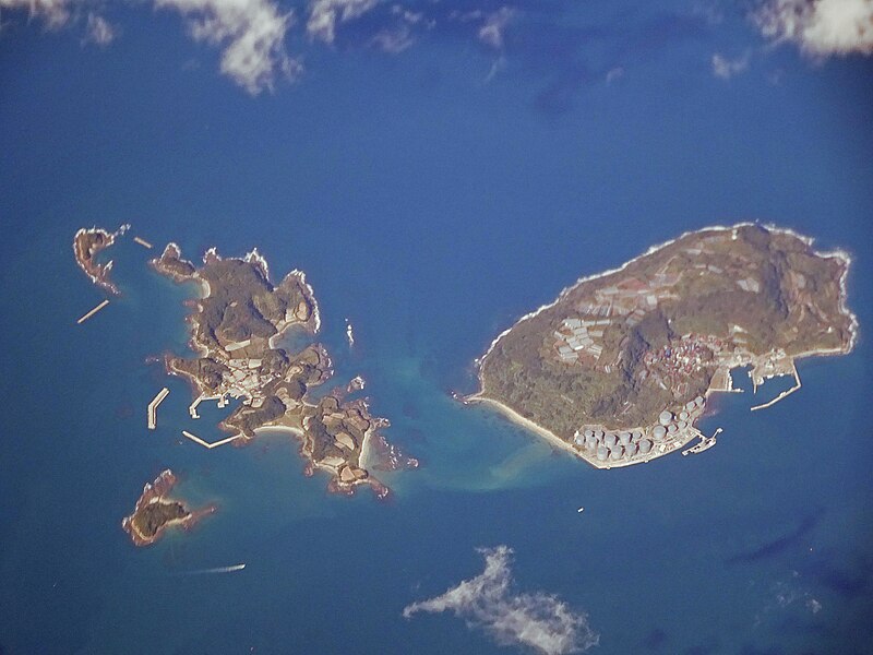 File:Mutsure.island.jpg