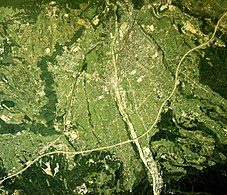 Nakatsugawa vuoden 1976 ilmakuvassa