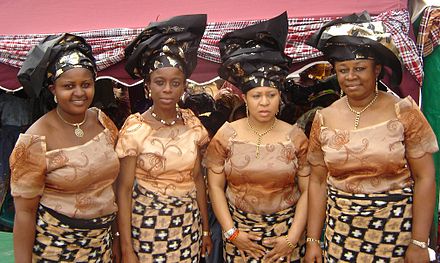 A group of Nigerian women wearing pagne.