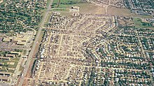 Un barrio arrasado por un tornado en 1999