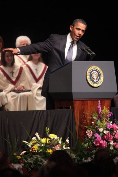 File:Obama-joplin-missouri (cropped).jpg