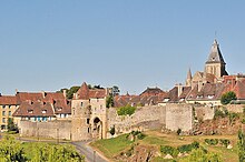 File:Old_City_walls_of_Falaise.jpg