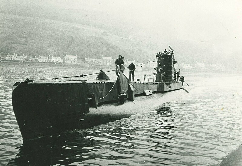 File:Onderzeeboot Hr.Ms. Dolfijn (1942-1946) (ex-P 47) (2158 016641).jpg