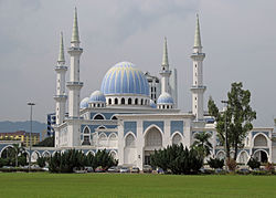 Pahang state mosque 02.jpg