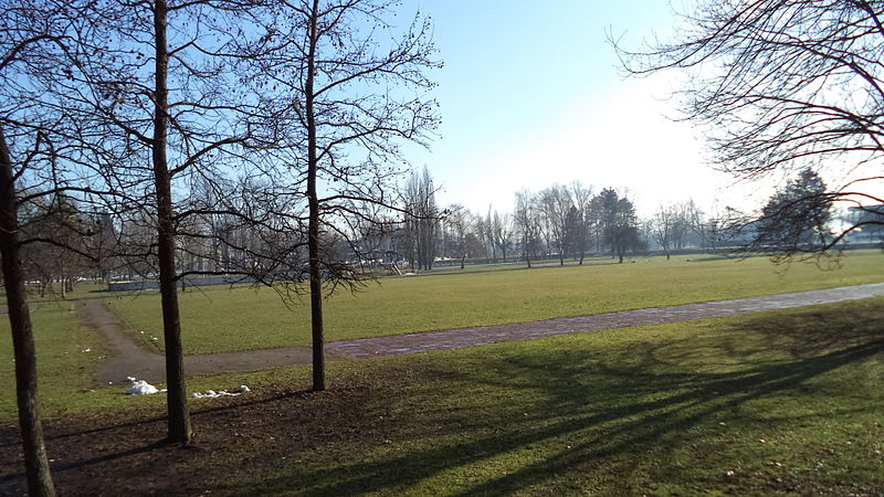 File:Park, Karlovac 01259.JPG