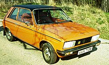 Модель 104ZS, представленная в 1976 году, рекламировалась как спортивный Peugeot 104.