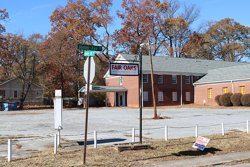 File:Photos from Fair Oaks, a census designated place in Cobb County, Georgia 14.jpg