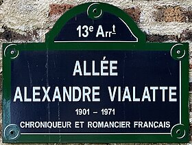 Voir la plaque.