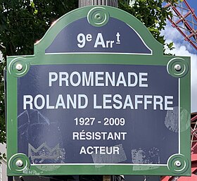 Voir la plaque.