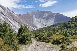 Leštěné hory - okruh Annapurna, Nepál - panoramio.jpg