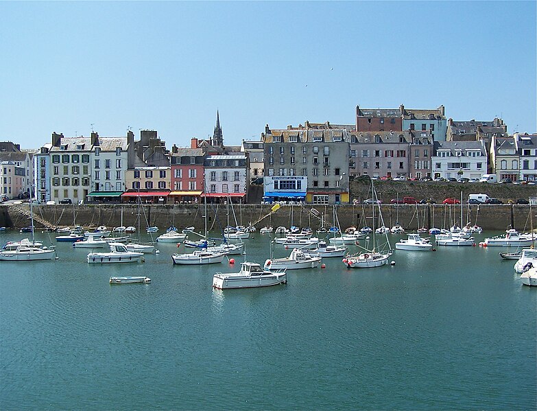 File:Port Douarnenez.JPG