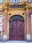 Portal kamienicy Pod Siedmioma Elektorami Wrocław.jpg